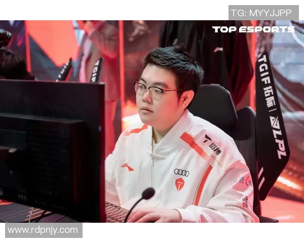 英雄联盟深度解析：TES战队默契配合背后的秘密与策略探讨