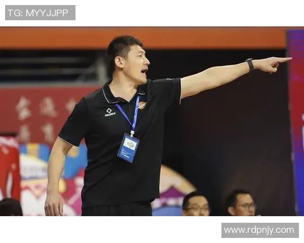 陈磊专访：从青涩少年到篮球巨星的成长之路与心路历程回顾