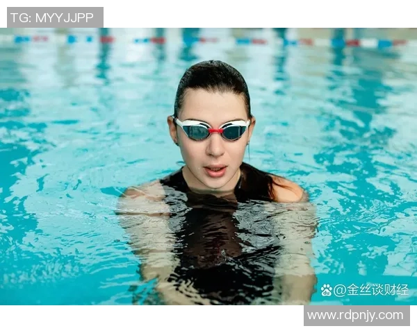如何从零开始学习游泳掌握技巧与克服心理障碍的完整指南